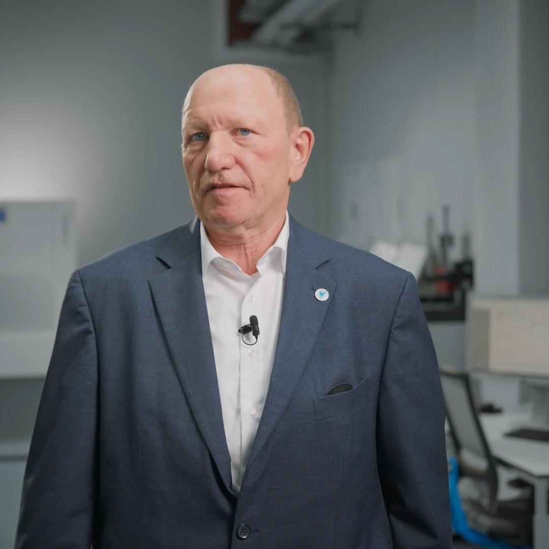 Horst Lang หัวหน้าฝ่ายสนับสนุนการดำเนินงานด้านคุณภาพขององค์กรที่ Festo