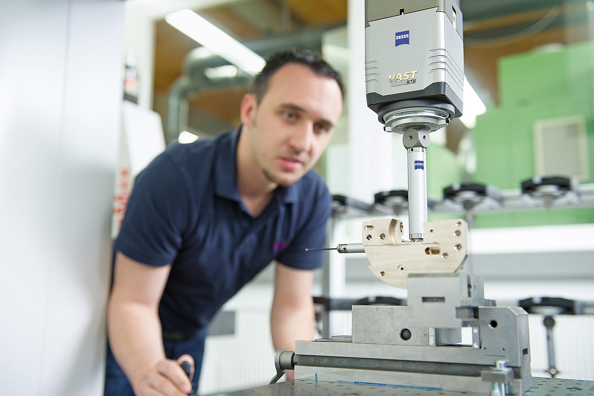 ZEISS VAST XTR gold - หัววัดที่มีแกนหมุนในตัว